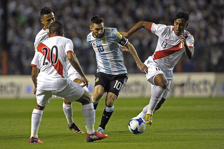 Perú vs Argentina: Remate de Messi casi se convierte en el primero albiceleste (VIDEO)