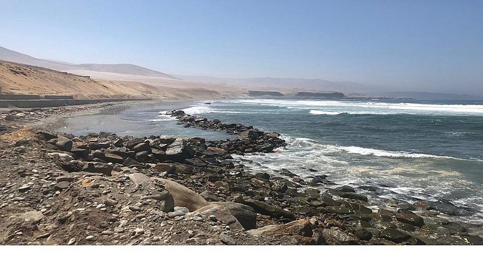 Rellenan con rocas una playa de Arequipa y pobladores protestan (FOTOS Y VIDEO)