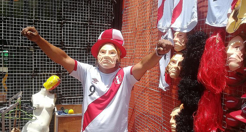 Trujillo: A pocas hora del partido de Perú ante Nueva Zelanda comerciantes hacen su agosto