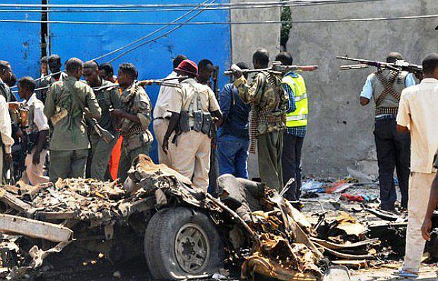 Somalia: ​Al menos cinco muertos en un atentado contra un hotel