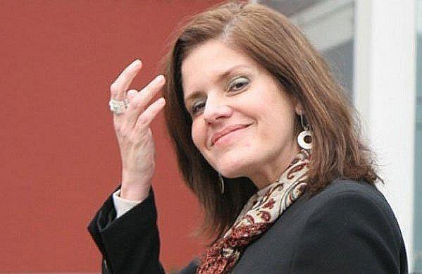 Mercedes Aráoz niega haber pedido el control de los medios de comunicación