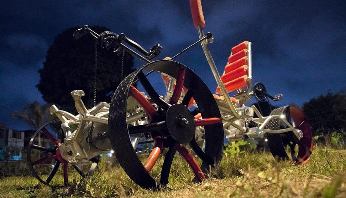 Peruanos presentan vehículo para recorrer Marte a concurso de la NASA (VIDEO y FOTOS)