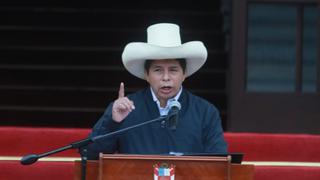Esdras Medina: “Pedro Castillo se ufana de promulgar ley de bachillerato automático, pero el Ejecutivo fue el primero en oponerse”
