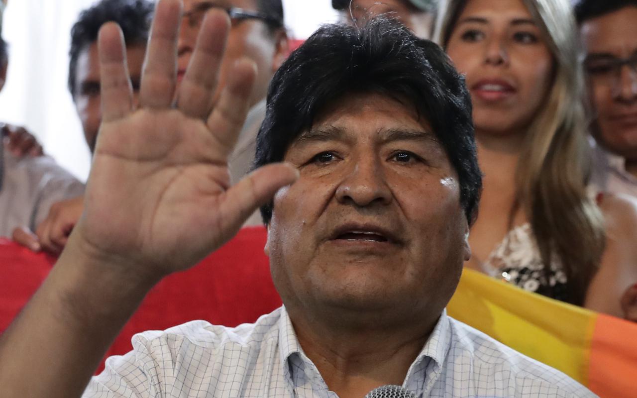 Adolfo Pérez Esquivel, Premio Nobel de la Paz 1980, propuso al expresidente de Bolivia Evo Morales para dicho reconocimiento. (Foto: AFP)