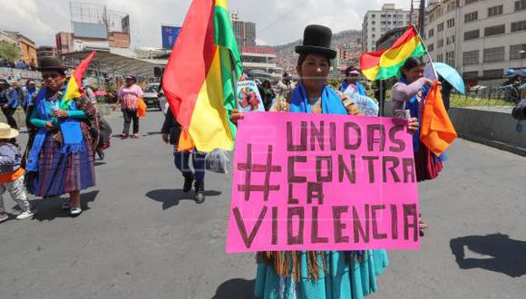 Bolivia tiene en vigor desde 2013 una ley que castiga el feminicidio con treinta años de prisión. (Foto: EFE)