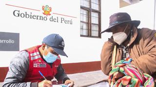 Habitantes de zonas rurales en Huancavelica son empadronados para que actualicen su DNI 