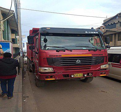 Policías recuperan volquete que fue robado en la Ciudad de los Vientos
