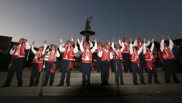 Navidad en Cusco: Encendido oficial de las luces en la plaza mayor (VIDEO) 