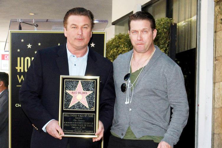 Hermano de Alec Baldwin es arrestado por no pagar impuestos