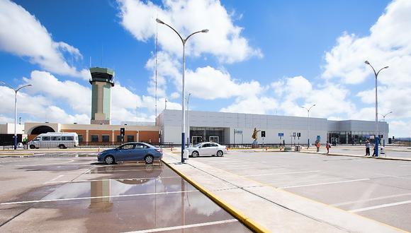 Terminal aéreo entró nuevamente en funcionamiento. Foto/Difusión.