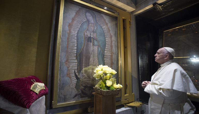Papa Francisco cumplió su deseo de rezar ante la Guadalupe, la patrona de América (VIDEO)