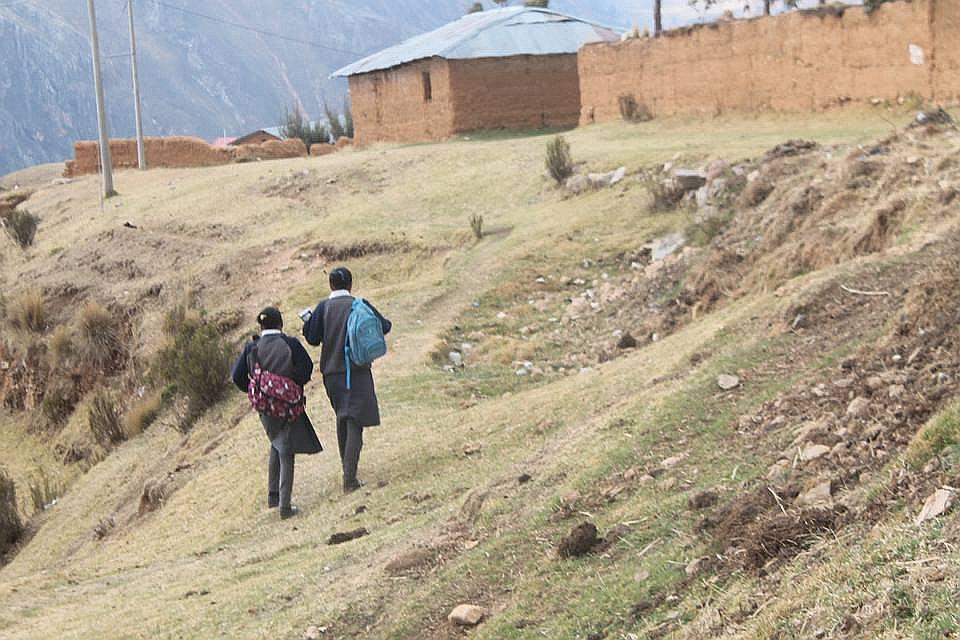 En zonas rurales asistencia de alumnos no llegó al 100% en inicio de clases