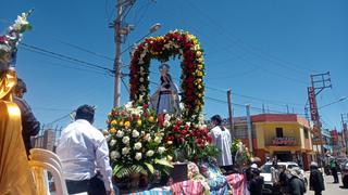 Virgen de Las Mercedes en una procesión diferente en Juliaca 