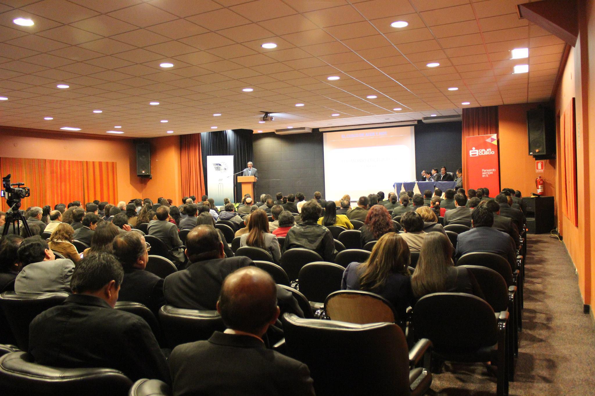 Empresarios y autoridades se reunieron para celebrar el "Brindis por el Cusco"