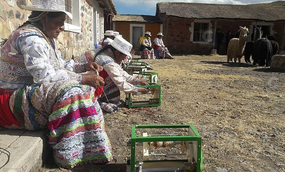 Criadores y artesanos se unen para mejorar su producción en Sibayo (FOTOS)
