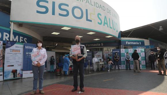 El alcalde de Lima participó de jornada junto a la ministra de Salud. (Foto: MML)