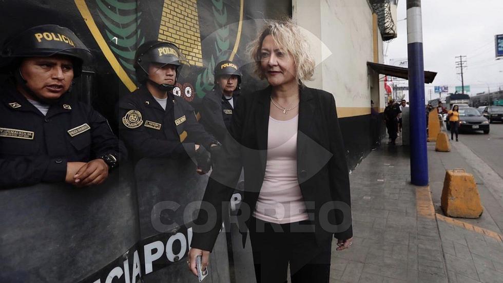 Keiko Fujimori: La alegría de fujimoristas en el exterior del penal Anexo Mujeres 