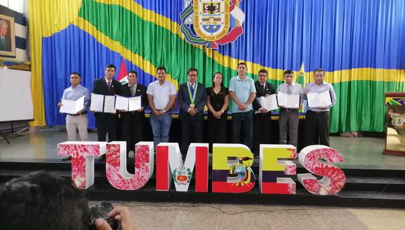 El burgomaestre Jimy Silva Mena instó a las nuevas autoridades a trabajar coordinadamente con el alcalde provincial Hildebrando Antón y el gobernador Segismundo Cruces.