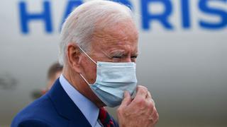 Joe Biden arremete contra Trump por afirmar que no hay que tenerle “miedo” al coronavirus