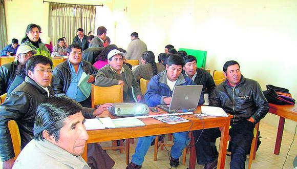 Huancavelica: Docentes tendrán que aprender el quechua