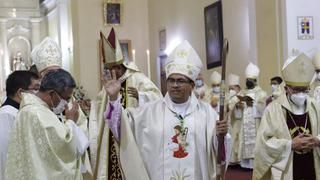 Primer obispo tacneño recibe ordenación episcopal de monseñor Marco Cortez Lara