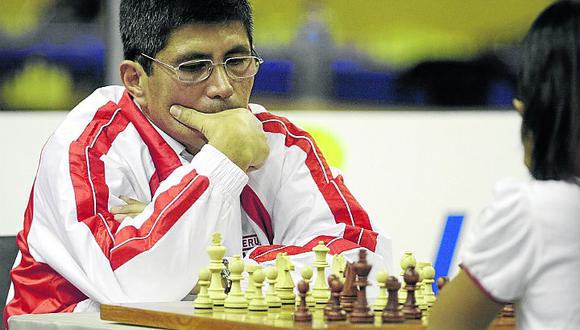 El campeón mundial de ajedrez Julio Granda será homenajeado en Ica