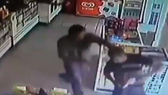 ​Policías de civil desatan tiroteo al confundirse con ladrones (video explícito)