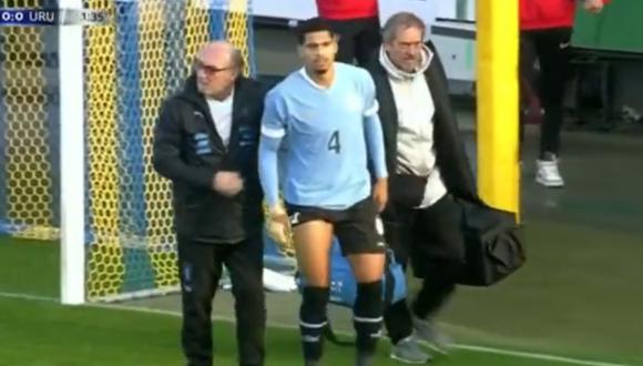 Las alarmas se encendieron por la lesión del defensor uruguayo. Foto: Captura de pantalla de DIRECTV Sports.