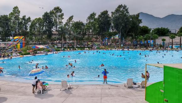 La piscina más gran de Lima está en San Juan de Lurigancho. (Foto: Difusión)