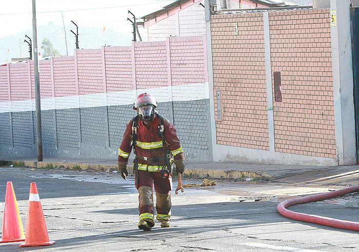 Navidad: al menos siete amagos de incendio movilizó a bomberos en Arequipa