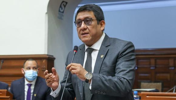 Héctor Ventura se convierte en el parlamentario número 19 que da positivo al nuevo coronavirus. (Foto: Congreso de la República)