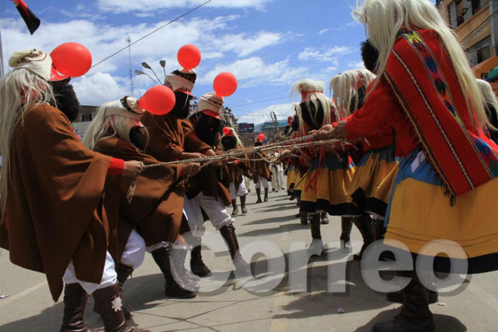 Chinchilpos y gamonales celebran fallo de La Haya con desfile (FOTOS)