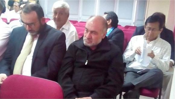 Sacan del penal de Chiclayo a exalcalde Roberto Torres para que participe en juicio oral
