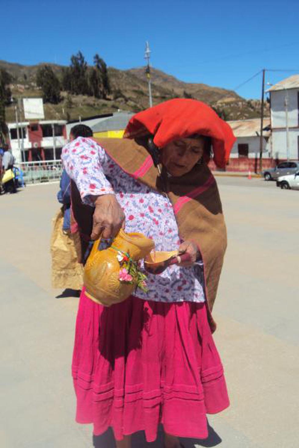 Aprende a preparar una rica chicha tarateña