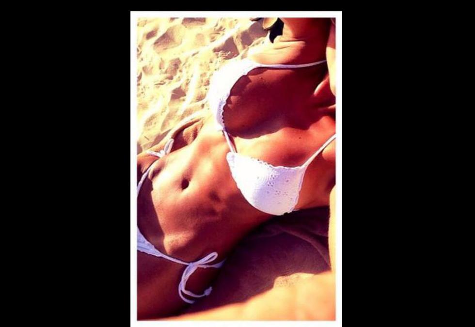 Vanesa Jerí y sus candentes fotos en El Caribe  