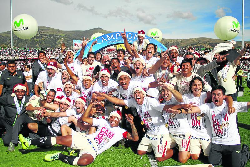 Universitario campeón 2013