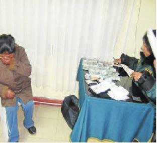 Dictan 6 meses más de cárcel para policías acusados de robo