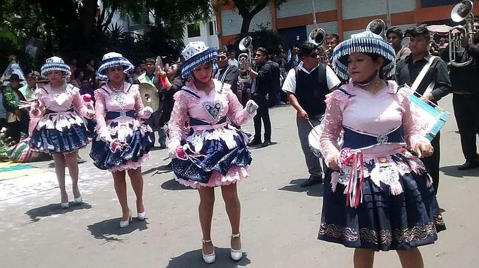 Con bailes celebran a Virgen de la Candelaria en Tacna