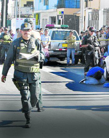 Capturan a dos trujillanos "robacasas" en Arequipa