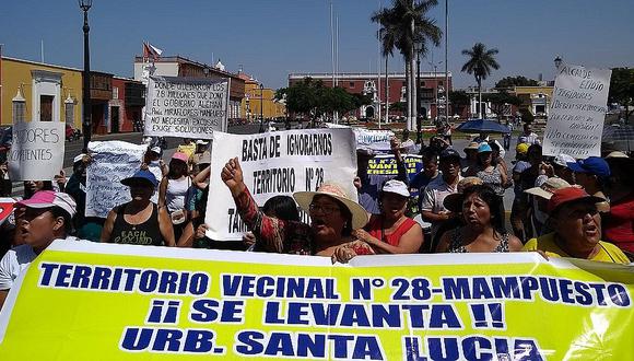 Trujillo: Pobladores del Territorio Vecinal N°28 marchan exigiendo obras de reconstrucción (VIDEO)