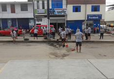 La Libertad: Policías limpiaron las calles del distrito de Alto Trujillo 