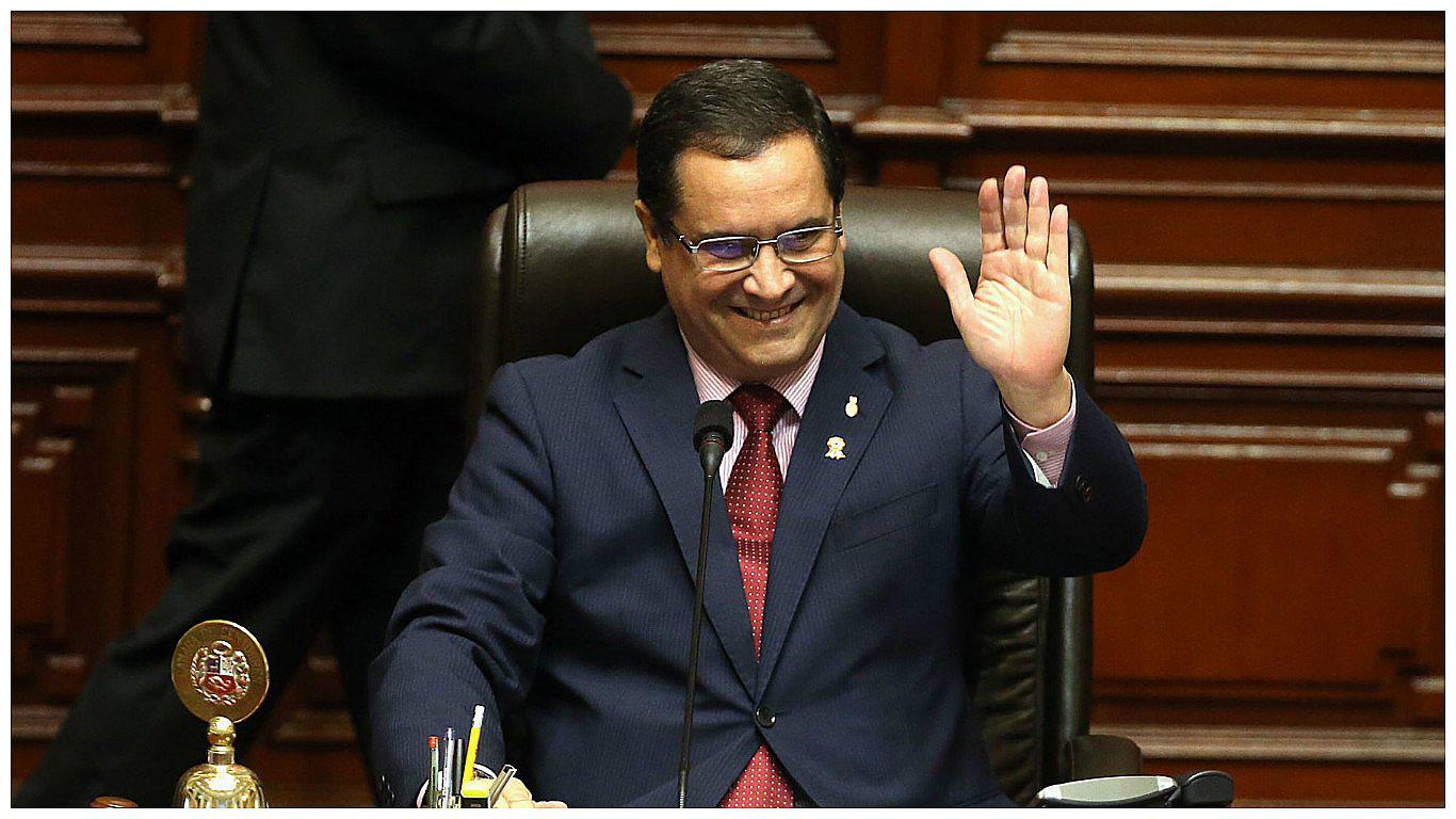 Luis Iberico es nombrado embajador de Perú en Italia