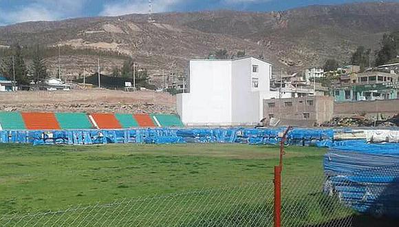 ​319 módulos de vivienda abandonados en el estadio de Chuquibamba