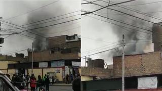 Santa Anita: Reportan incendio en vivienda (VIDEO)