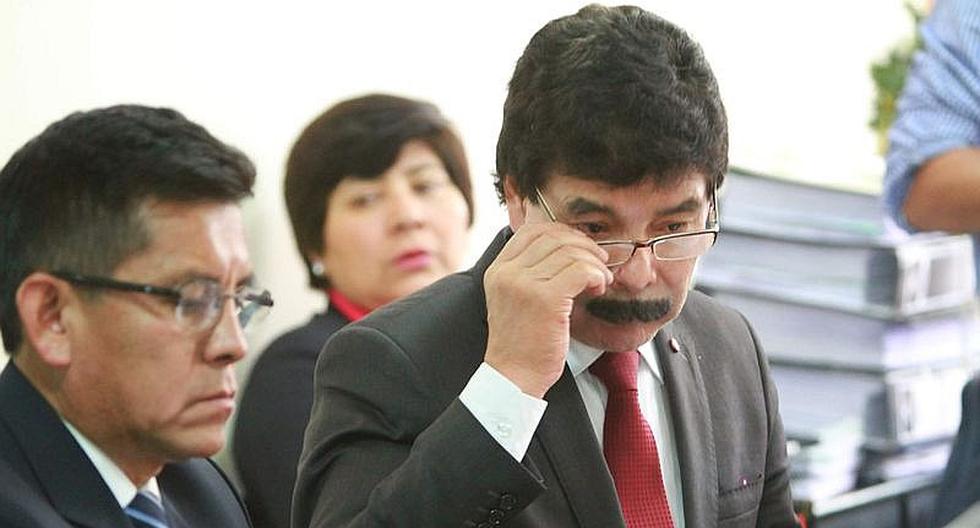 Alcalde Alfredo Zegarra es investigado por negociación