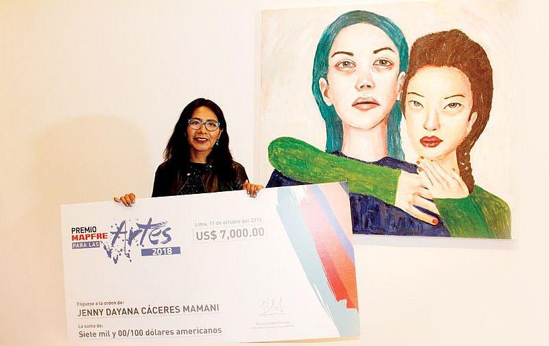 Arequipeña obtiene primer lugar en concurso nacional de Pintura