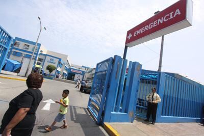 Anuncian ampliación de servicio de emergencia y construcción de siete hospitales