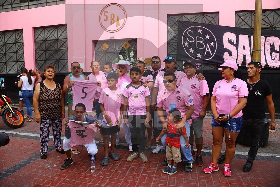 'Kukin' Flores: Cortejo fúnebre hará recorrido por varios lugares emblemáticos de su juventud (VIDEO) 