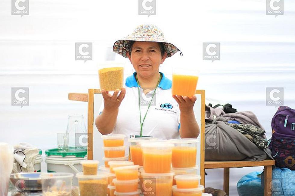 Caylloma ofrece sus productos y tradiciones en "Festicolca" (FOTOS)