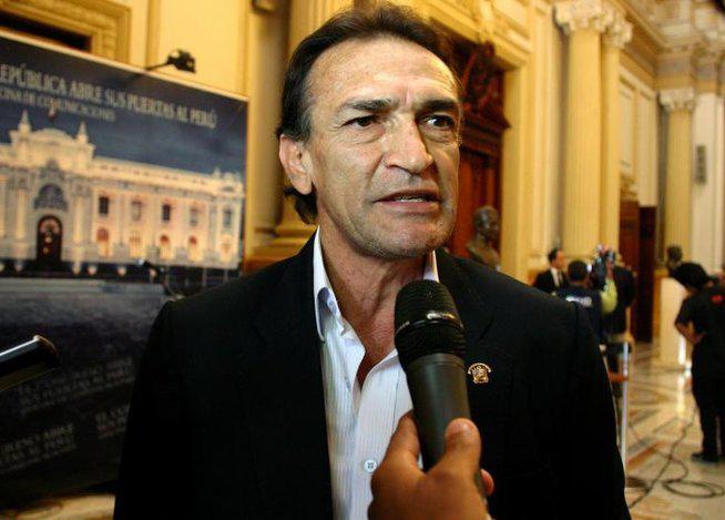 Héctor Becerril: El jueves se presentará informe final de Comisión Orellana